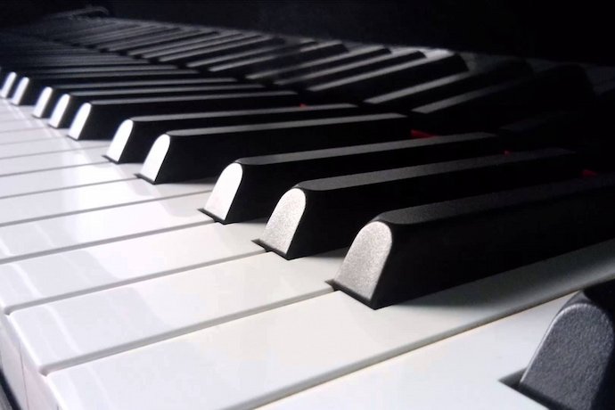 Teclas de um teclado em destaque.
