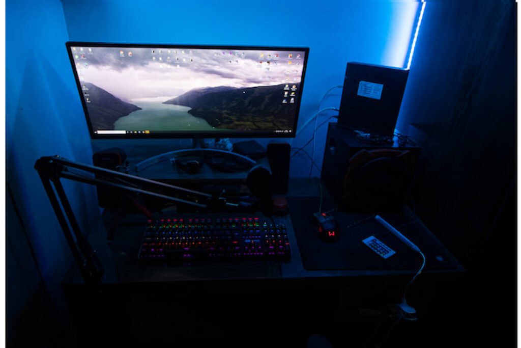 Setup gamer azul.