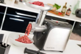 Melhor Moedor de Carne de 2025: Moedor Manual, Elétrico e Mais!