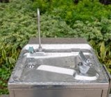 Melhor Bebedouro de 2026: De Coluna, Industrial, com Compressor, de Mesa e Outros